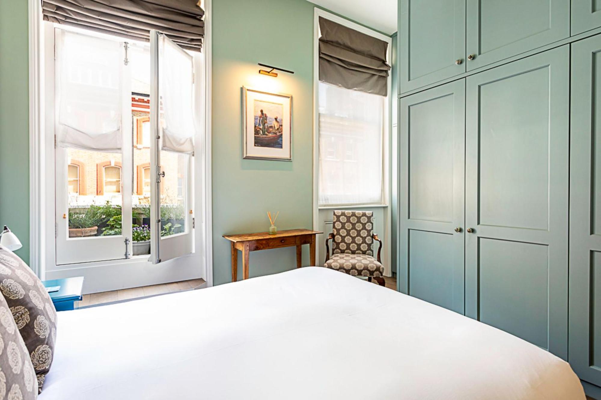 Well-designed Chelsea Flat Londra